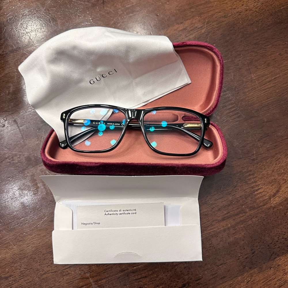 Gucci Glasses NO PRESCRIPTION